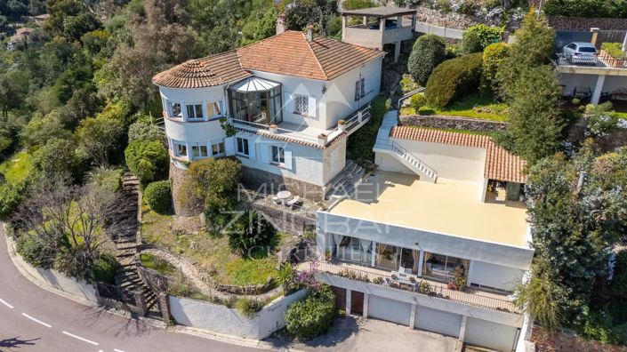 Image No.4-6 Bed House for sale