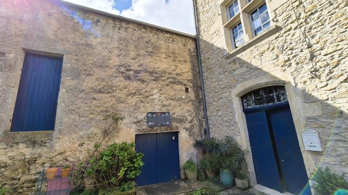 Image No.1-3 Bed House for sale