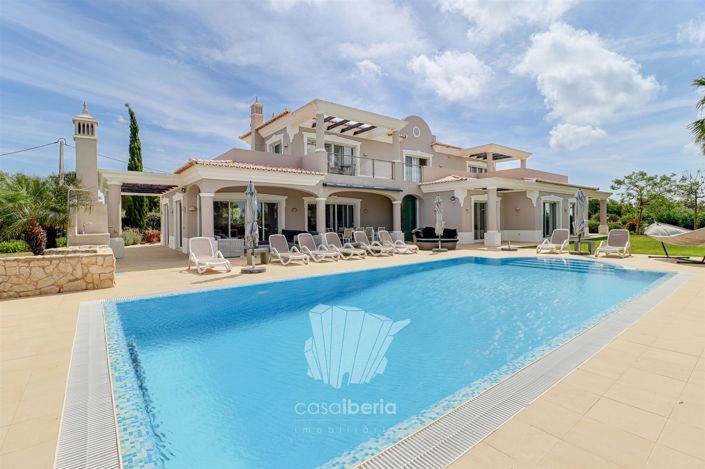 Image No.7-5 Bed House for sale