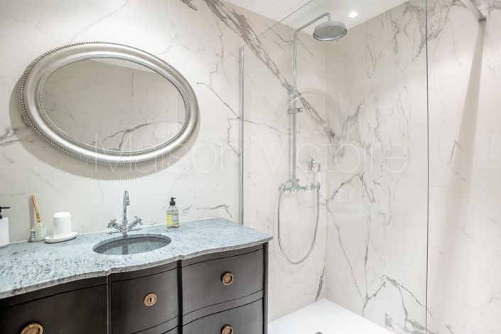 Image No.13-6 Bed House for sale