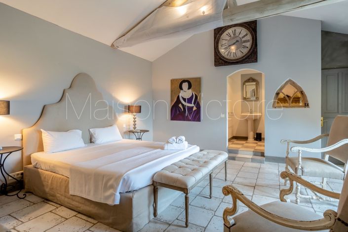 Image No.14-6 Bed House for sale