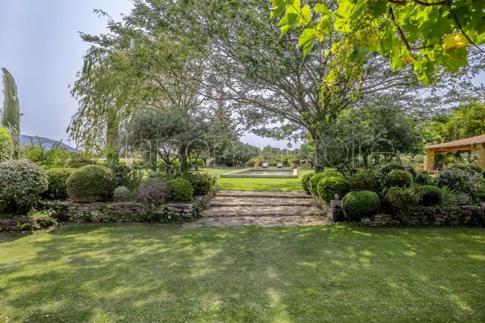 Image No.5-6 Bed House for sale