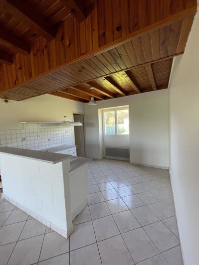 Image No.11-4 Bed House for sale