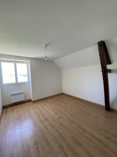 Image No.15-4 Bed House for sale