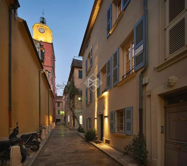 Image No.1-Maison de 5 chambres à vendre à Saint-Tropez