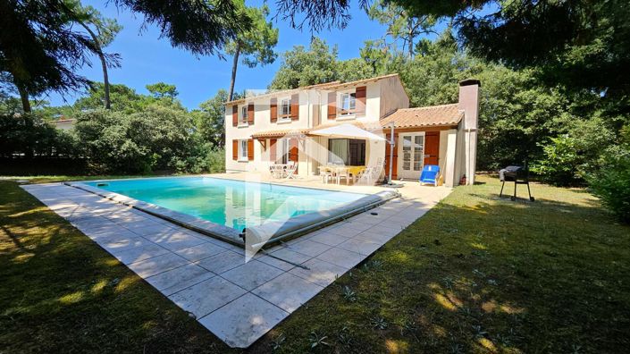 Image No.1-4 Bed House for sale