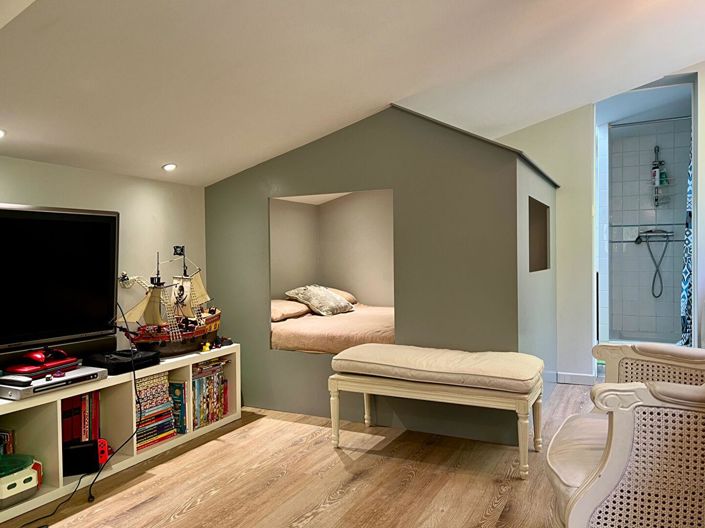 Image No.15-4 Bed House for sale