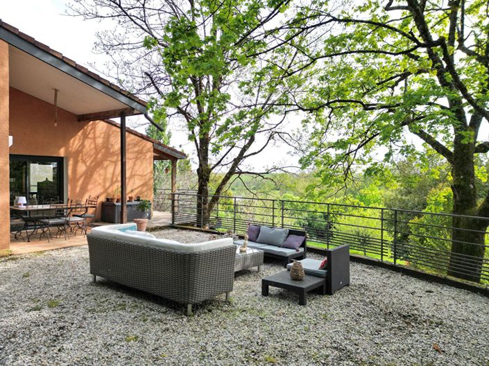 Image No.3-4 Bed House for sale