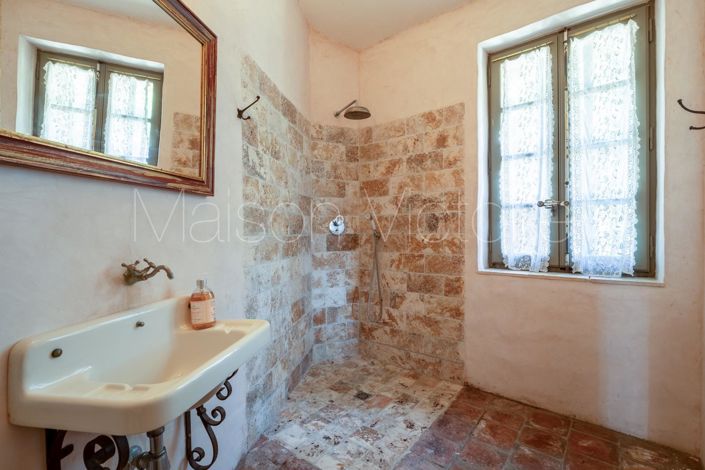 Image No.11-Maison de 4 chambres à vendre à Gordes