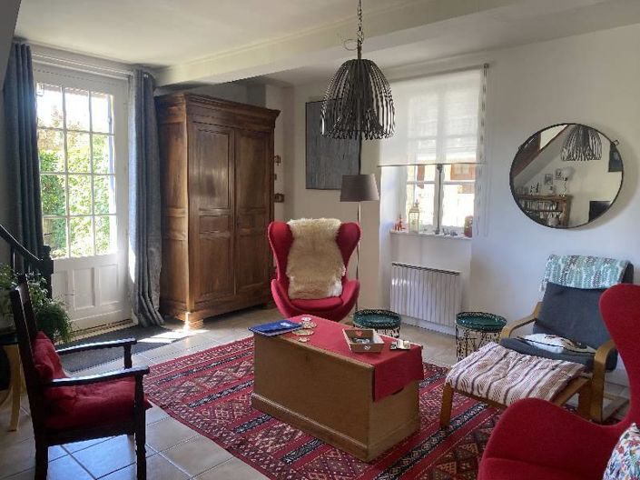 Image No.3-4 Bed House for sale