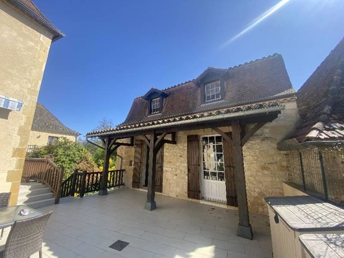 Image No.7-4 Bed House for sale