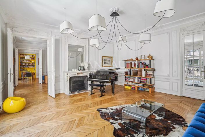 Image No.2-4 Bed Apartment for sale