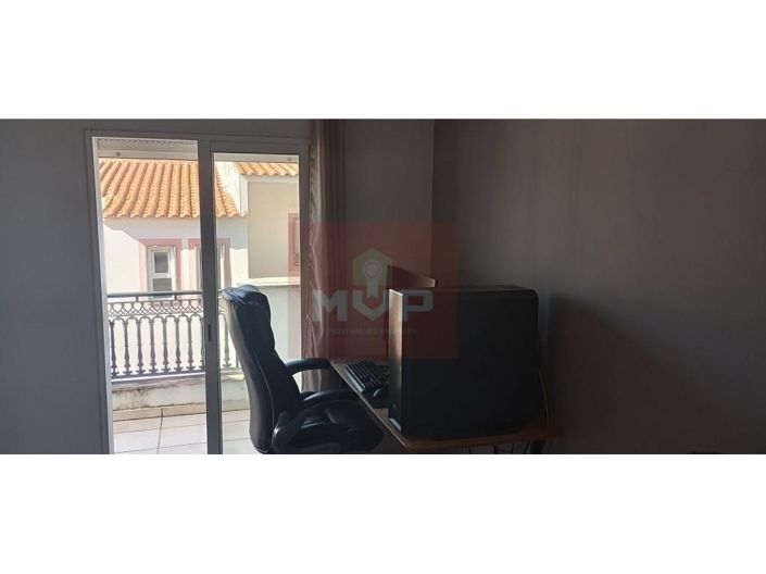 Image No.22-2 Bed Apartment for sale