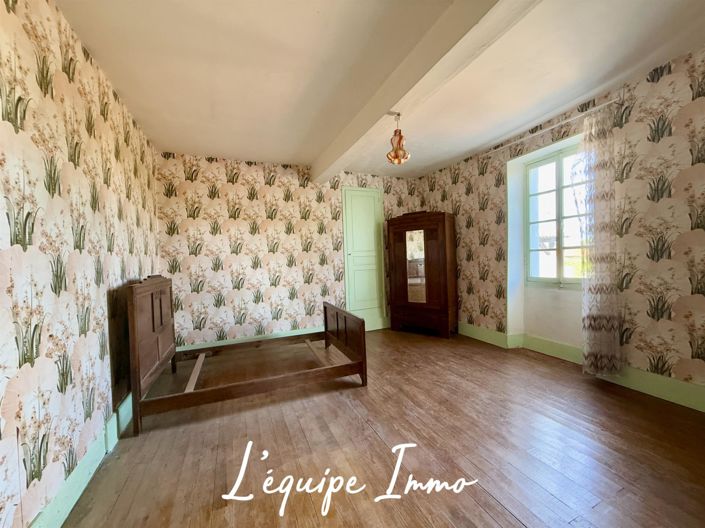 Image No.8-3 Bed House for sale