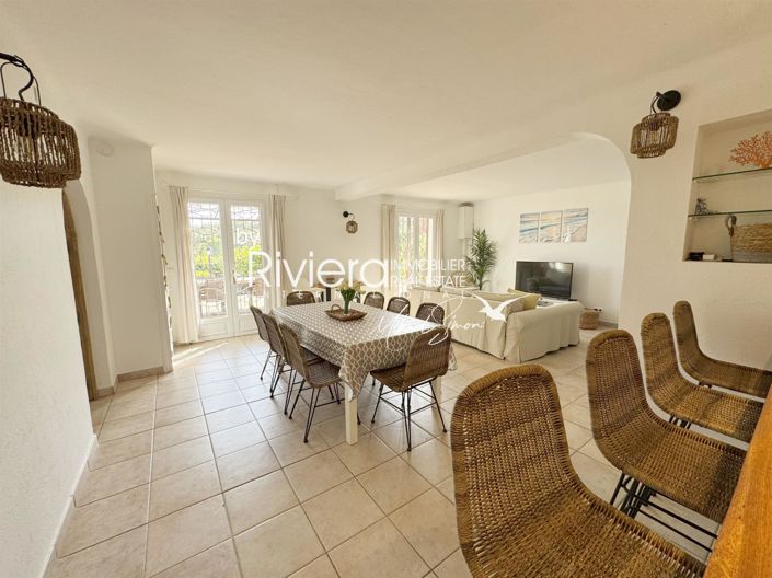 Image No.13-5 Bed House for sale