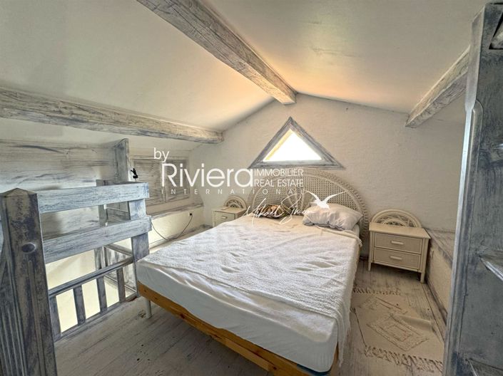 Image No.29-5 Bed House for sale