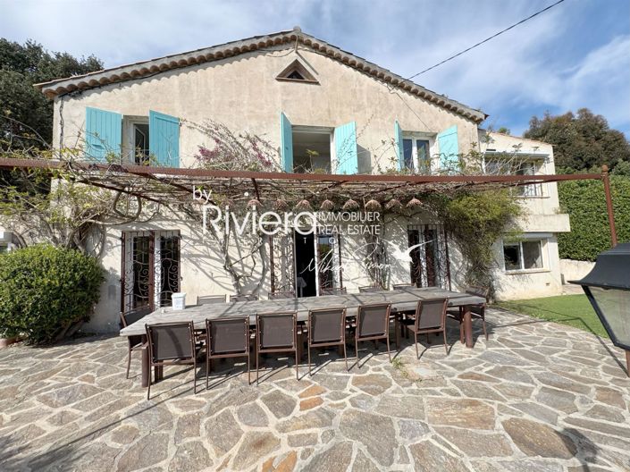 Image No.3-5 Bed House for sale