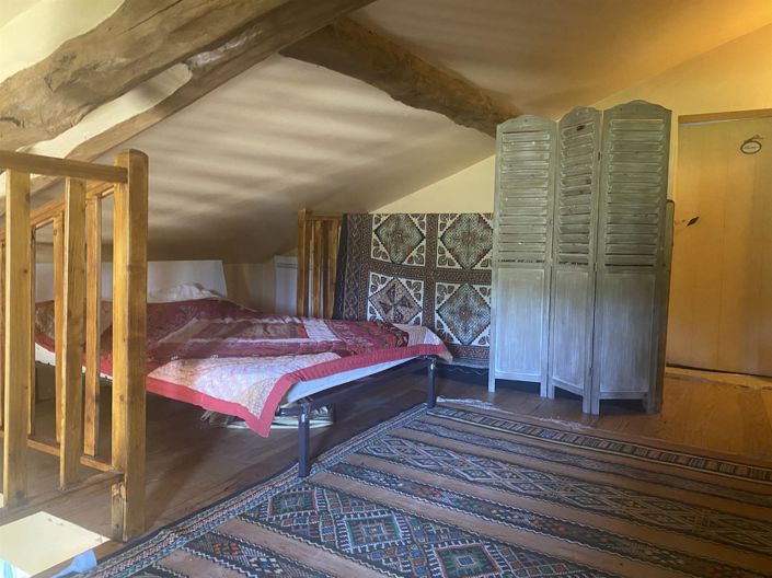 Image No.10-2 Bed House for sale