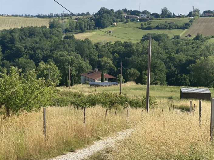 Image No.18-2 Bed House for sale