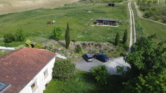 Image No.4-2 Bed House for sale