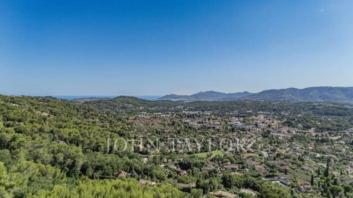 Image No.28-4 Bed House for sale