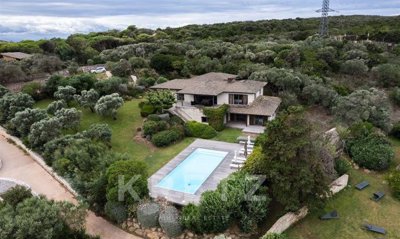 1 - Bonifacio, House