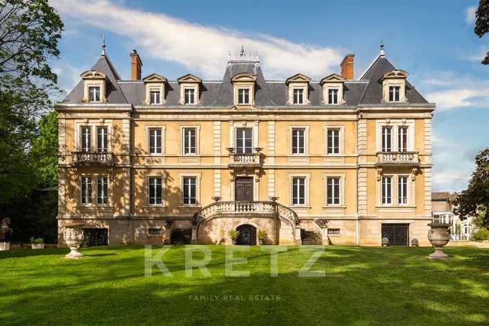 Image No.21-12 Bed House for sale