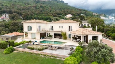 1 - Brando, Maison