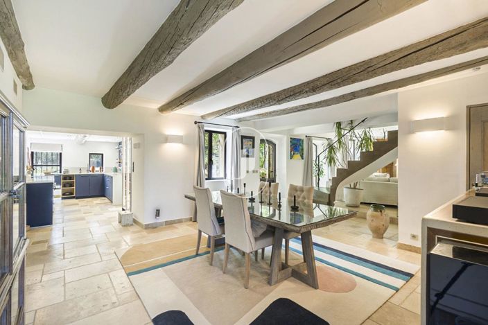 Image No.5-5 Bed House for sale