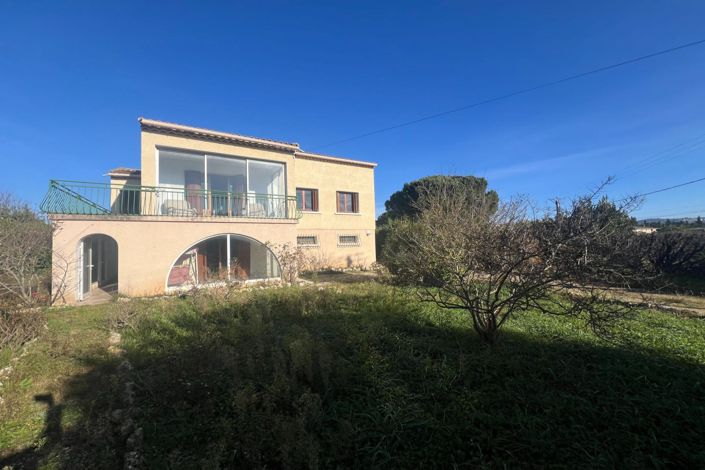 Image No.1-4 Bed House for sale