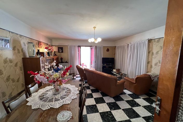 Image No.4-4 Bed House for sale