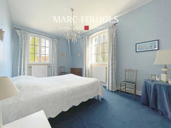 Image No.14-6 Bed House for sale