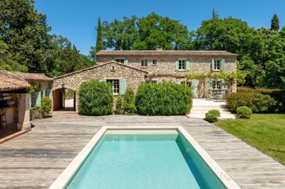 5 Bed House for sale