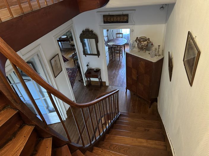 Image No.10-4 Bed House for sale