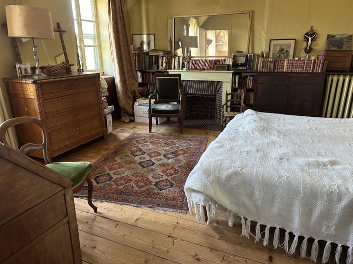 Image No.15-4 Bed House for sale