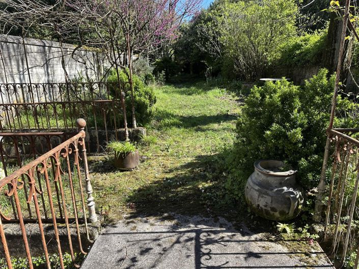 Image No.2-4 Bed House for sale