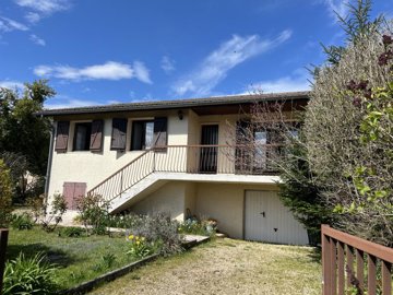 1 - Saint-André-de-Corcy, House
