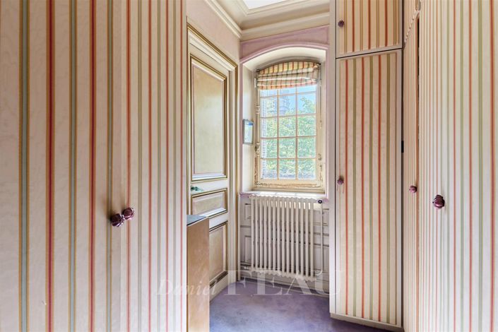 Image No.11-Appartement de 5 chambres à vendre à Paris