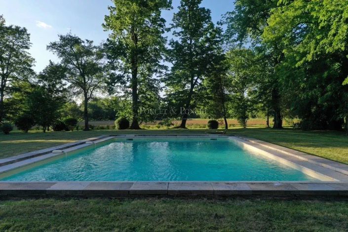 Image No.21-16 Bed House for sale