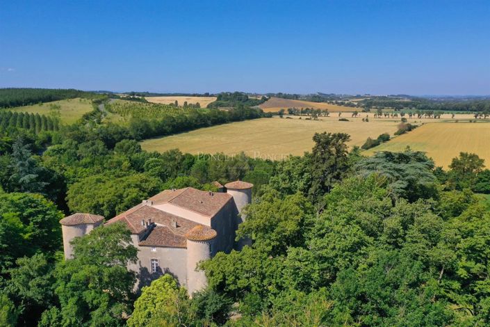 Image No.22-16 Bed House for sale