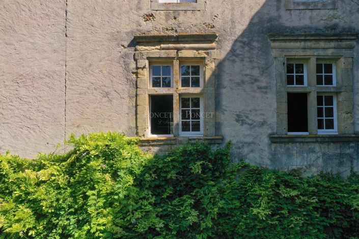 Image No.25-16 Bed House for sale