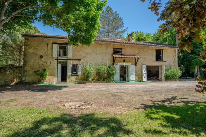 Image No.26-16 Bed House for sale