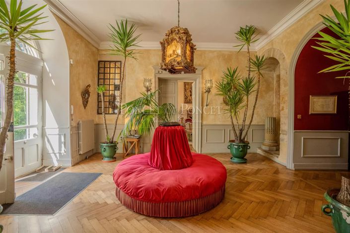 Image No.4-16 Bed House for sale