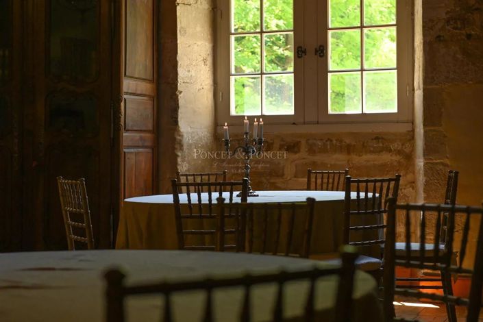 Image No.9-16 Bed House for sale