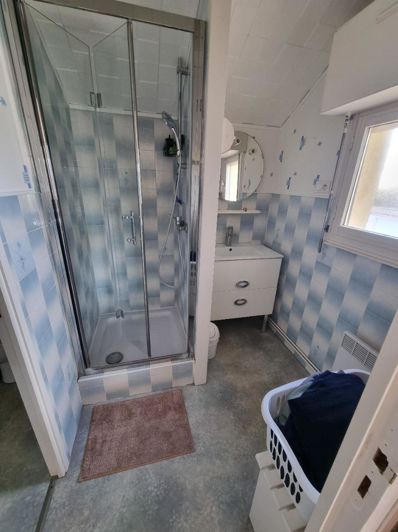 Image No.8-2 Bed Property for sale