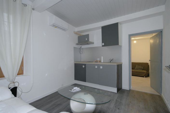 Image No.15-7 Bed House for sale