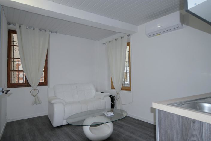 Image No.16-7 Bed House for sale