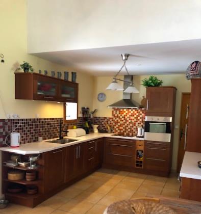 Image No.7-4 Bed House for sale