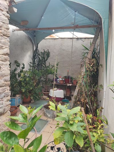Image No.1-3 Bed House for sale