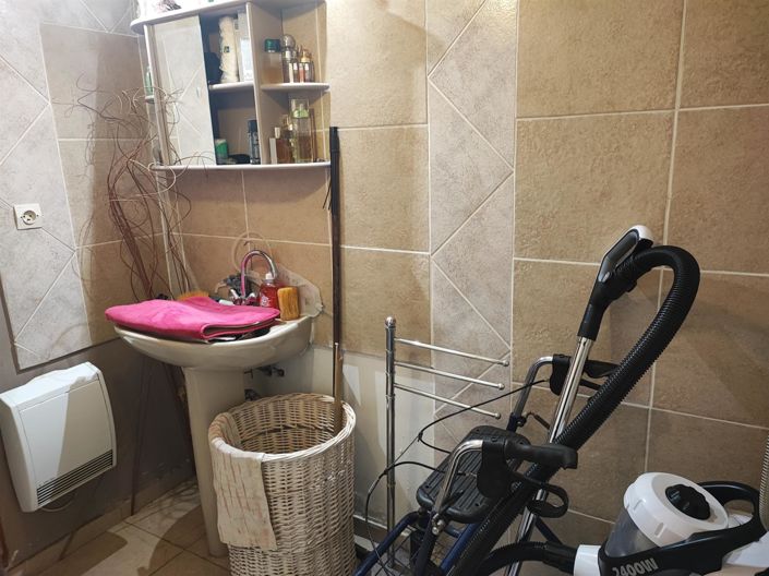 Image No.25-3 Bed House for sale